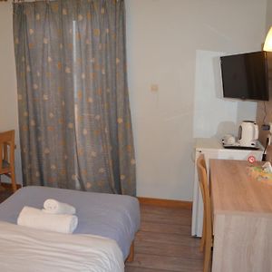 Double Room Garden or Sea View