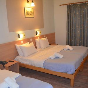 Triple Room Garden or Sea View